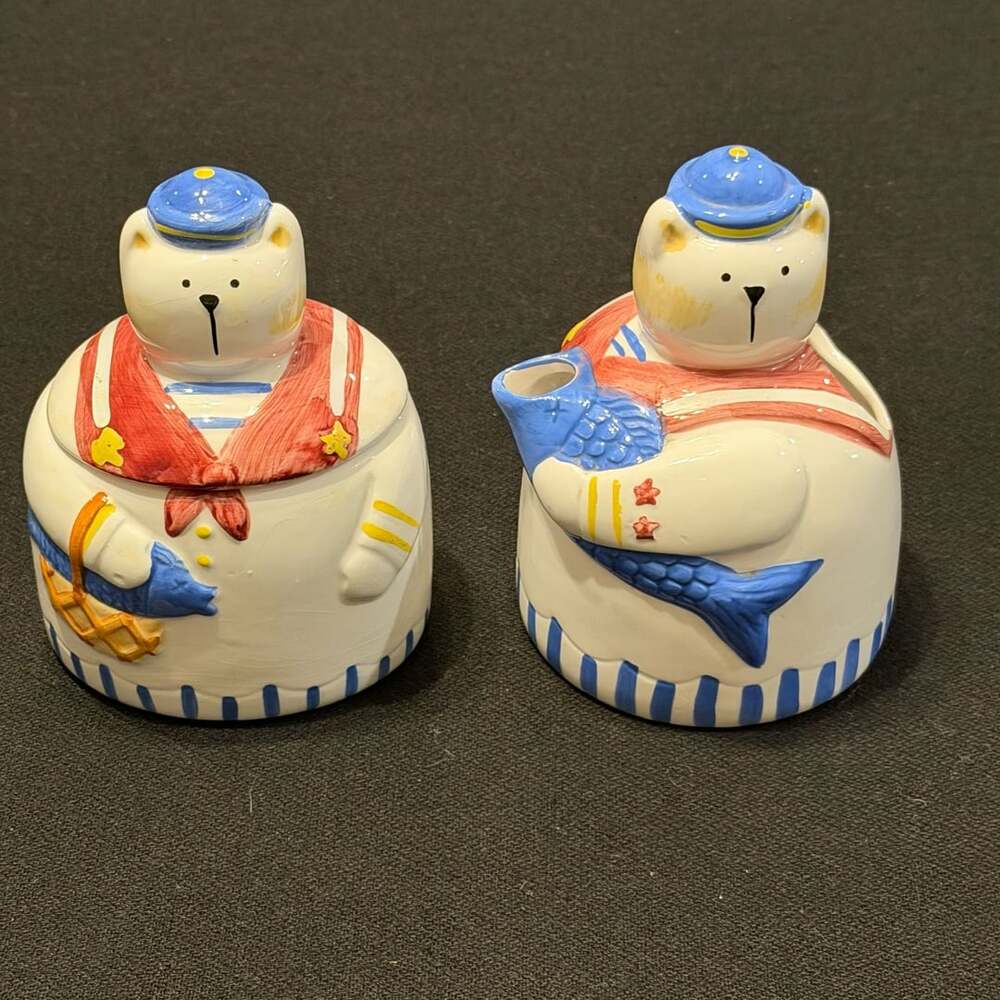 Vintage 1992 Linda Higgins Certified International Ceramic Bear Sugar & Creamer